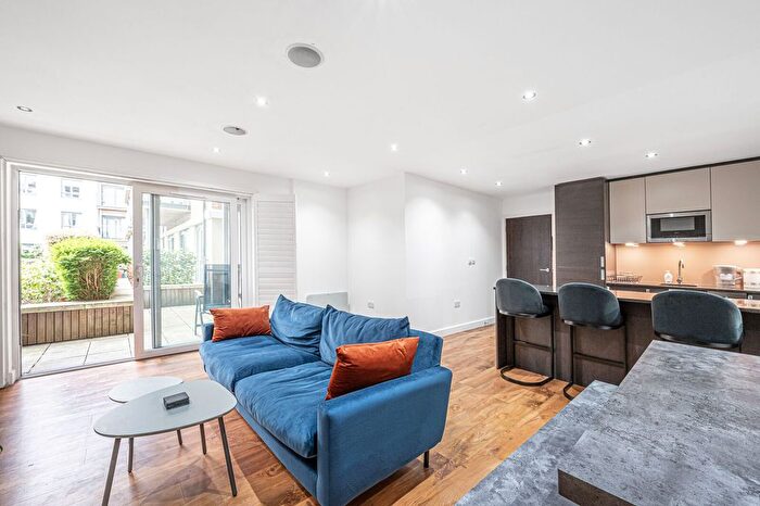 2 Bedroom Flat For Sale In Aerodrome Road, Colindale, London, NW9