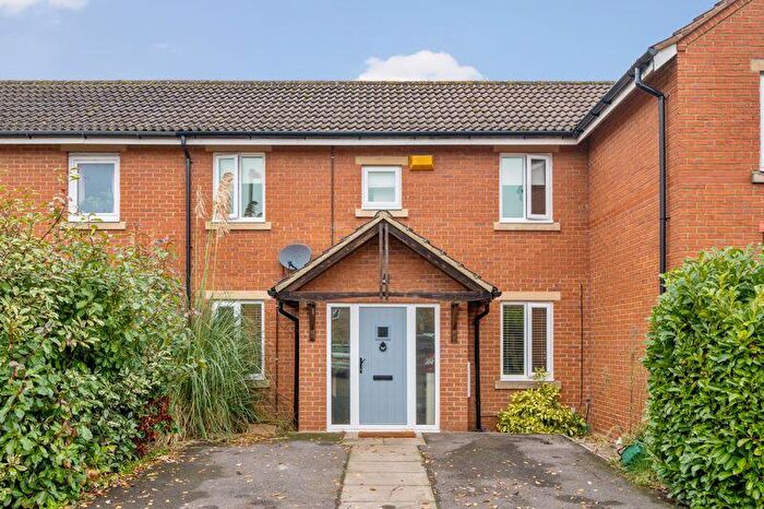 3 Bedroom Terraced House For Sale In Brooklime Walk, Oxford, OX4