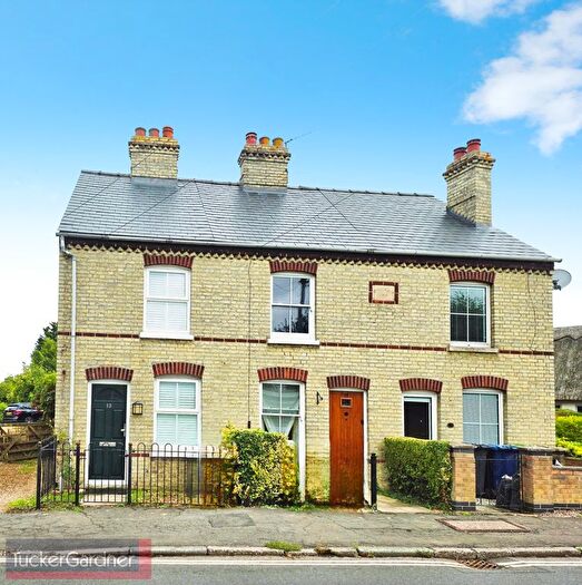 2 Bedroom Property To Rent In High Street, Cambridge, CB25