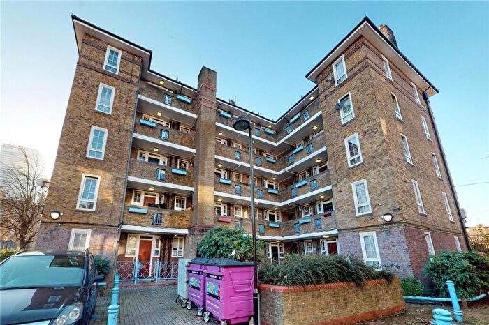 1 Bedroom Apartment To Rent In Corry House, Wades Place, London, E14