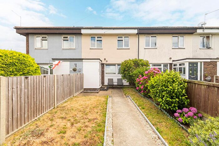 3 Bedroom Terraced House For Sale In Berberis Green, Gorleston, NR31