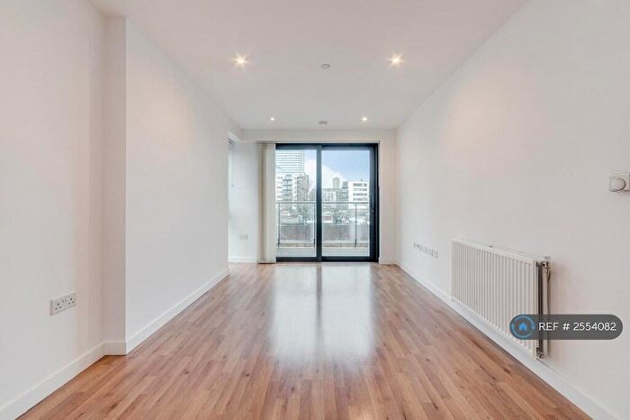 1 Bedroom Flat To Rent In Horizons Tower, London, E14