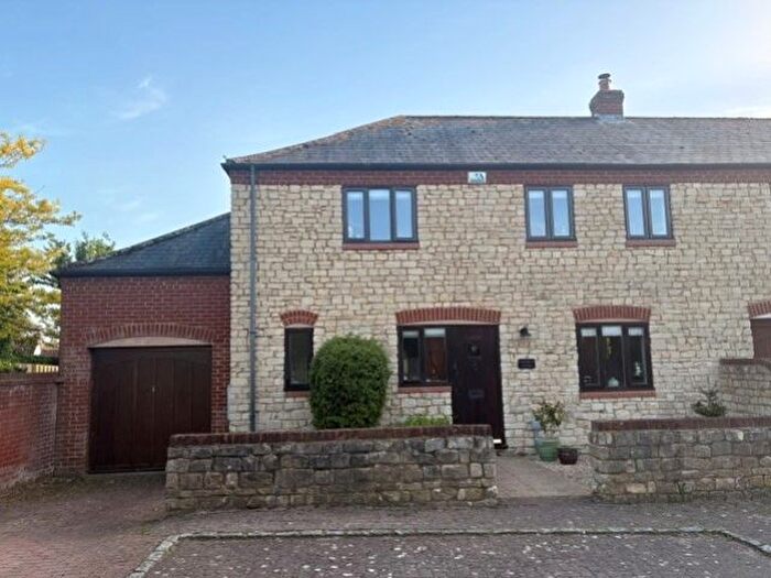 3 Bedroom End Of Terrace House For Sale In Shepherds Cottage, Water Stratford, Buckingham, MK18