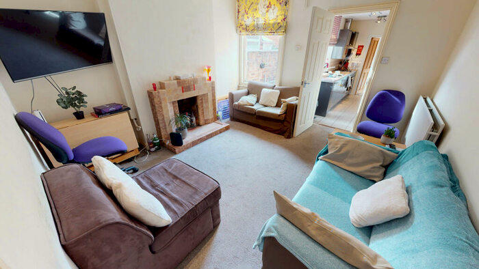 4 Bedroom Terraced House To Rent In Ely Street | Student House | /, LN1