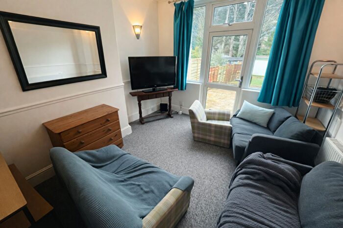 4 Bedroom Semi Detached House For Sale In Forest Road, Fishponds, BS16