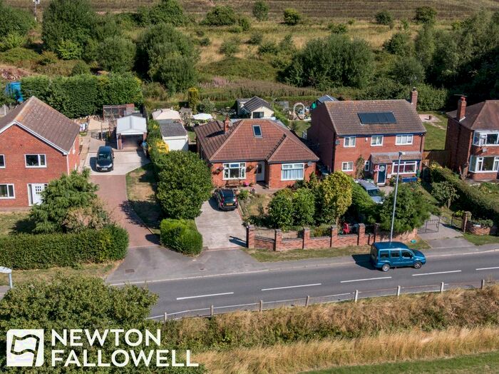 3 Bedroom Bungalow For Sale In Stockwith Road, Misterton, DN10