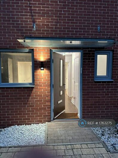 4 Bedroom End Of Terrace House To Rent In Shiers Avenue, Dartford, DA1