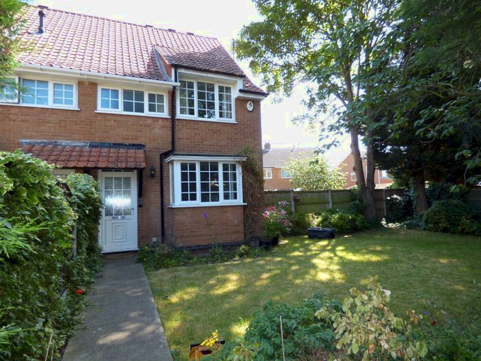 3 Bedroom Terraced House To Rent In Kensington Close, Toton, NG9