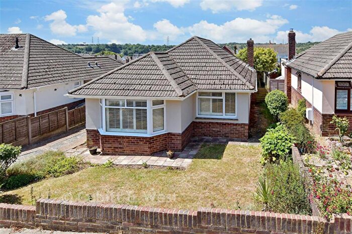 3 Bedroom Detached Bungalow For Sale In Graham Crescent, Portslade, East Sussex, BN41