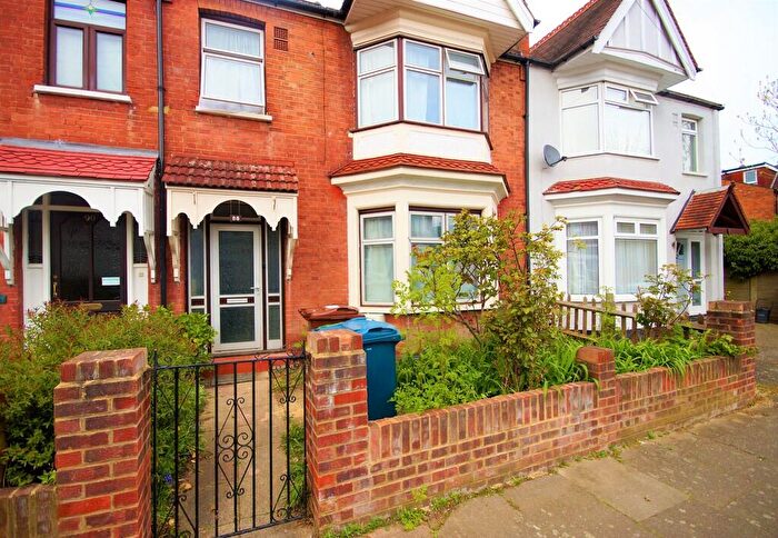 4 Bedroom Terraced House To Rent In Butler Road, Harrow, HA1