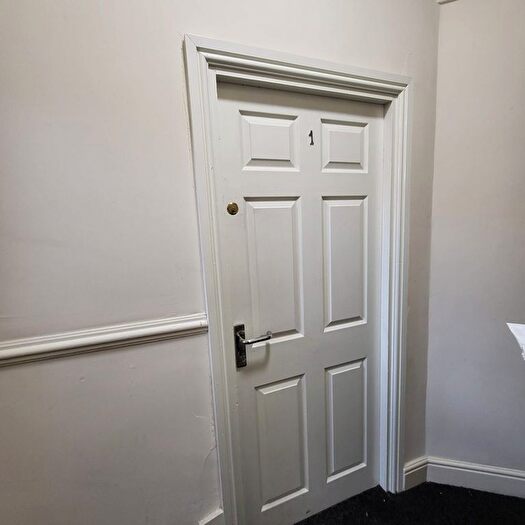 1 Bedroom Flat To Rent In Flat, Kremlin Drive, Liverpool, L13