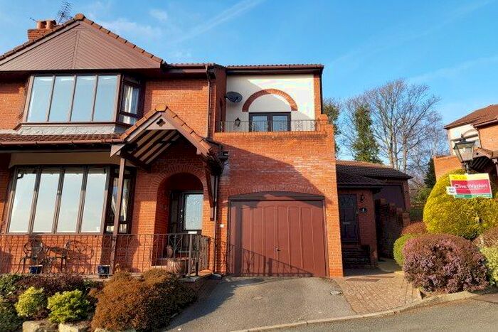 2 Bedroom Property To Rent In 10 Pipers Lane, Wirral CH60