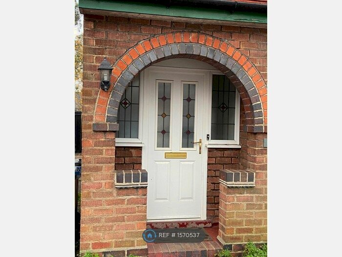 3 Bedroom Semi-Detached House To Rent In Stonor Road, Birmingham, B28