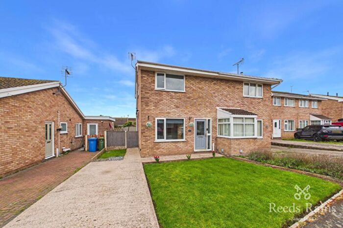 2 Bedroom Semi-Detached House For Sale In Lon Cadfan, Prestatyn, Denbighshire, LL19