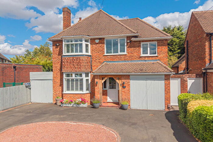 4 Bedroom Detached House For Sale In Woodfield Road, Solihull, B91