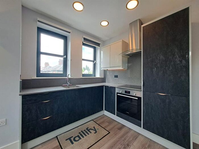 2 Bedroom Flat To Rent In Welbeck Road, New Barnet, Barnet, EN4