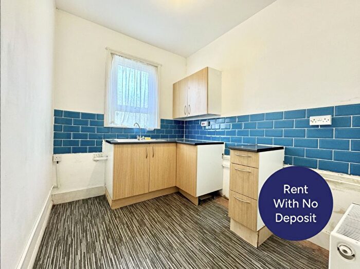 1 Bedroom Flat To Rent In Grosvenor Place, Margate, Kent, CT9