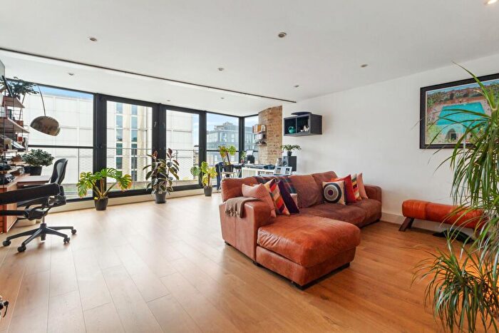 1 Bedroom Apartment For Sale In Union Central Building, Kingsland Road, London, E2