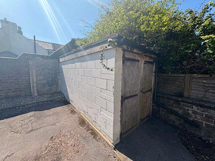 Detached House To Rent In Ellasdale Road, Bognor Regis, PO21