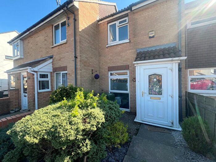 2 Bedroom House To Rent In Mayfield Close, Bromsgrove, B61