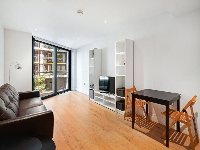 1 Bedroom Flat For Sale In Riverlight Quay, London, SW11