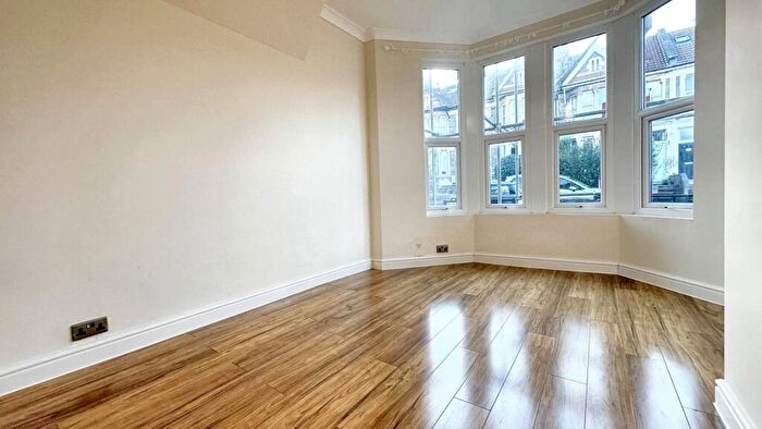 1 Bedroom Flat To Rent In Coldharbour Road, Bristol, BS6