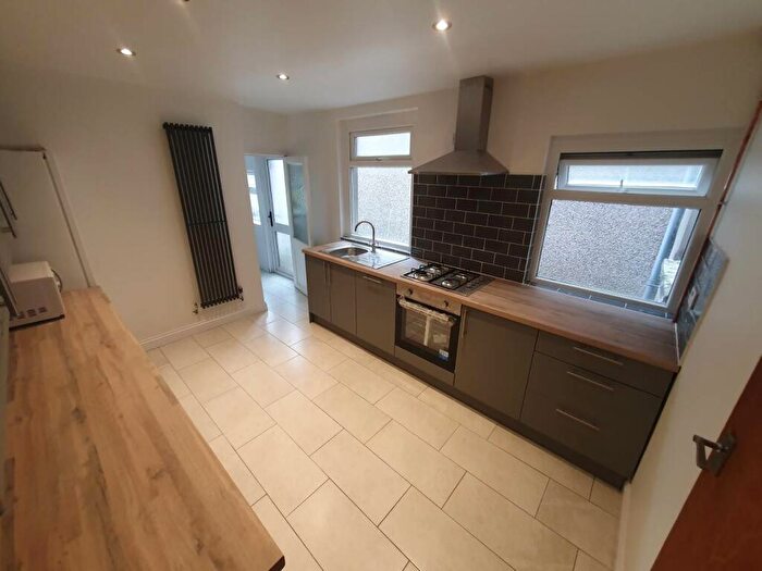 4 Bedroom House To Rent In Flora Street, Cathays, CF24