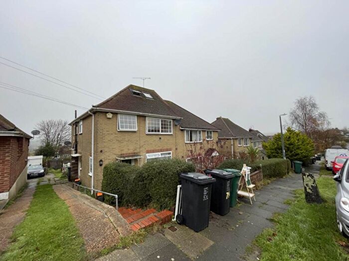 3 Bedroom Maisonette To Rent In Westfield Crescent, Brighton, BN1