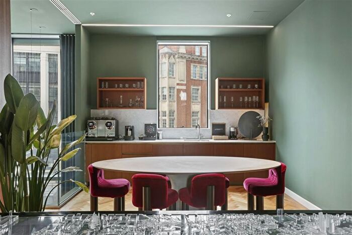 Studio To Rent In City Road, London, EC1V