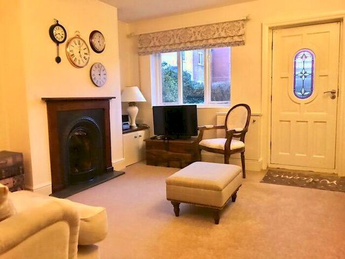 2 Bedroom Cottage To Rent In Easthorpe Cottages, Ruddington Village, NG11
