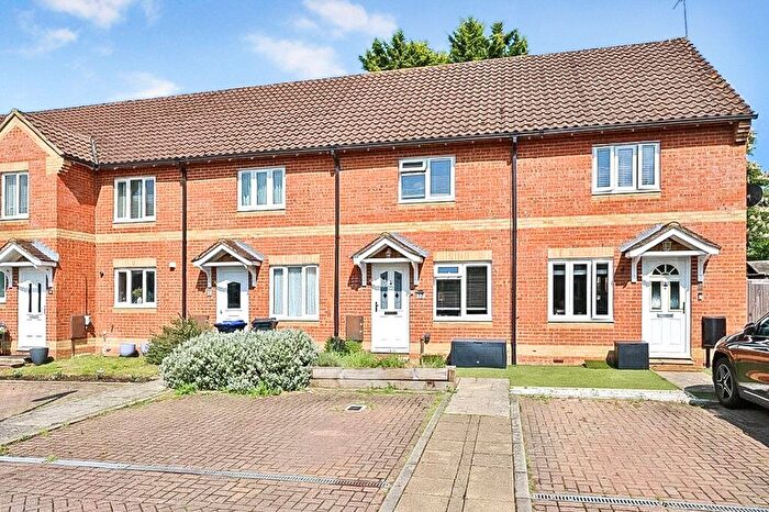 2 Bedroom Terraced House For Sale In Woking, Surrey, GU22