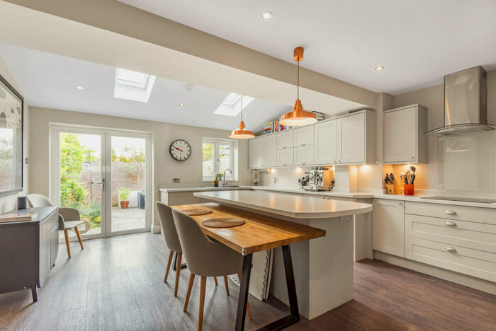 4 Bedroom Semi-Detached House To Rent In Dedmere Road, Marlow, SL7