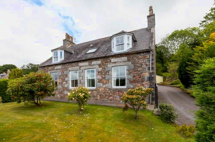 4 Bedroom Detached House To Rent In Malcolm Road, Peterculter, AB14