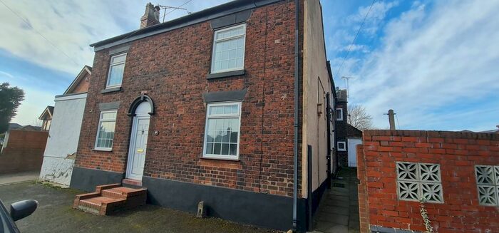 2 Bedroom Cottage To Rent In Congleton Road North, Scholar Green, Stoke-On-Trent, ST7