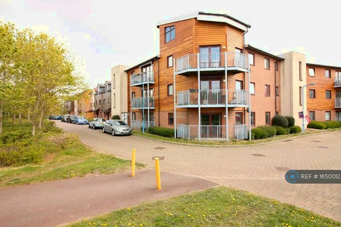 1 Bedroom Flat To Rent In Staverton Grove, Broughton, Milton Keynes, MK10