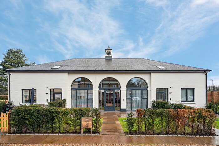 3 Bedroom Terraced House For Sale In Westhorpe Park, Marlow, SL7