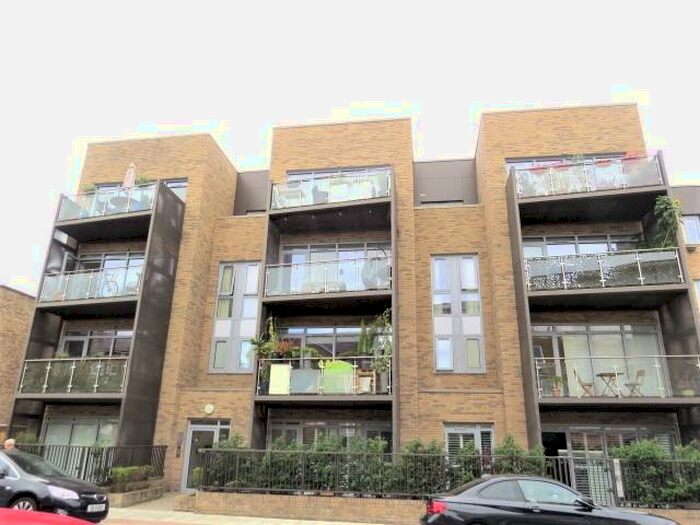 1 Bedroom Apartment To Rent In Tribeca Court, Crystal Palace Road, East Dulwich, London, SE22