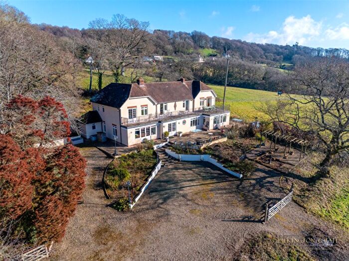 6 Bedroom Detached House For Sale In Underhill, East Knoyle, Salisbury, Wiltshire, SP3