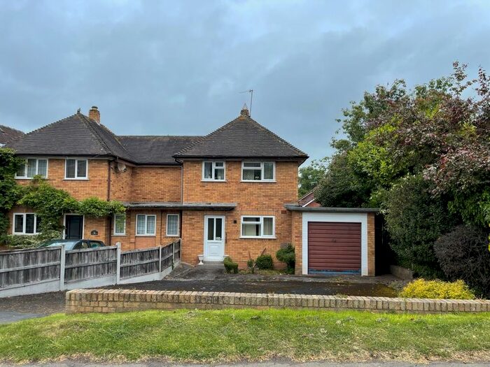 3 Bedroom SemiDetached House For Sale In , Nurses House Bromyard Road