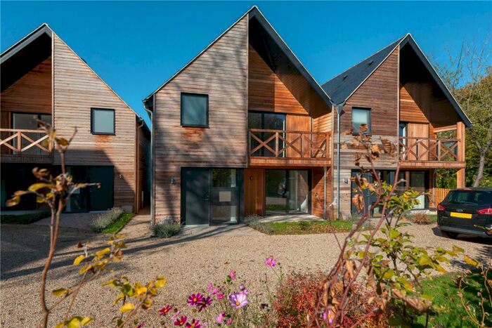 3 Bedroom Semi-Detached House For Sale In Canterbury Road, Wingham, Canterbury, CT3