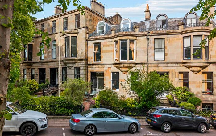 2 Bedroom Flat For Sale In Grosvenor Crescent, Glasgow, G12