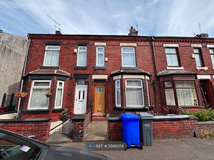 3 Bedroom Terraced House To Rent In St Philips Road, Manchester, M18