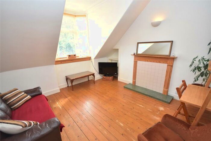 2 Bedroom Flat To Rent In Richmond Terrace, Rosemount, Aberdeen, AB25