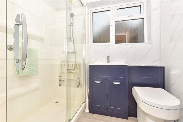 2 Bedroom Semi-Detached Bungalow For Sale In Craythorne Close, New Romney, Kent, TN28