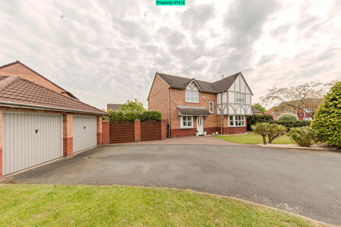 4 Bedroom Detached House For Sale In Dexter Way, Middlewich, CW10
