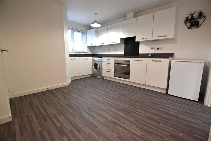 3 Bedroom Semi-Detached House For Sale In Norton Road, Stockton-On-Tees, TS20