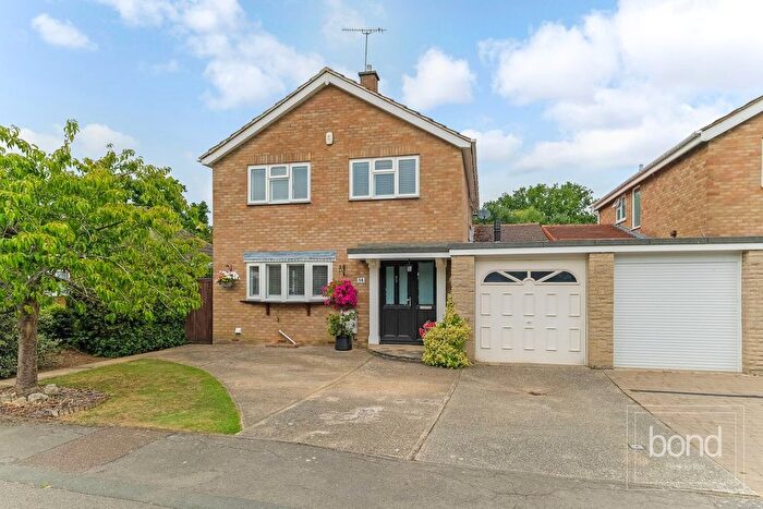 5 Bedroom Detached House For Sale In Augustine Way, Bicknacre, Chelmsford, CM3