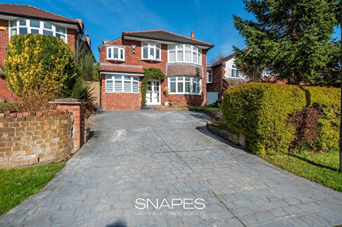 4 Bedroom Detached House For Sale In Waterloo Road, Bramhall, SK7