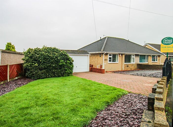 2 Bedroom Semi Detached Bungalow For Sale In Highfield Crescent, Overton, Wakefield, WF4