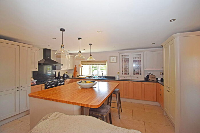 4 Bedroom Detached House For Sale In Bournheath Road, Fairfield, Worcestershire, B61